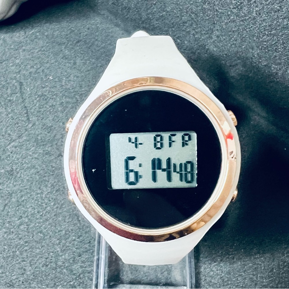White Silicone Watch - image 1